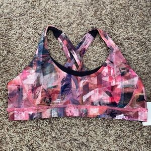 Lululemon stash n run bra